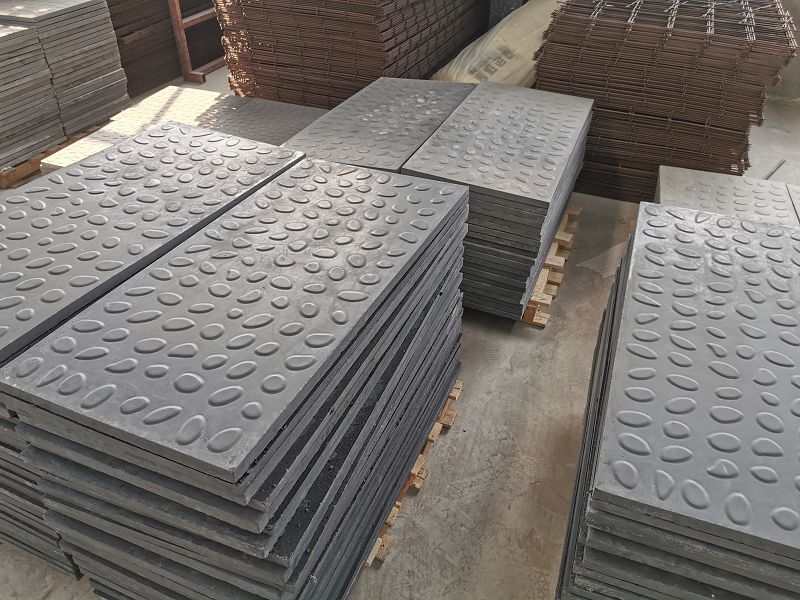 復(fù)合電纜溝蓋板和其他蓋板的區(qū)別